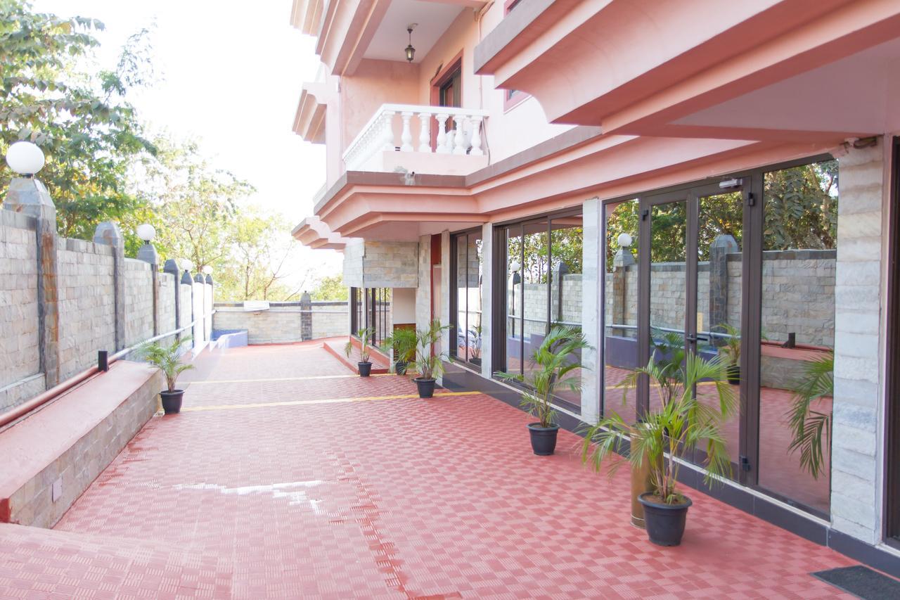 Westwood Residence Goa - The Boutique Hotel Mapusa Exterior photo